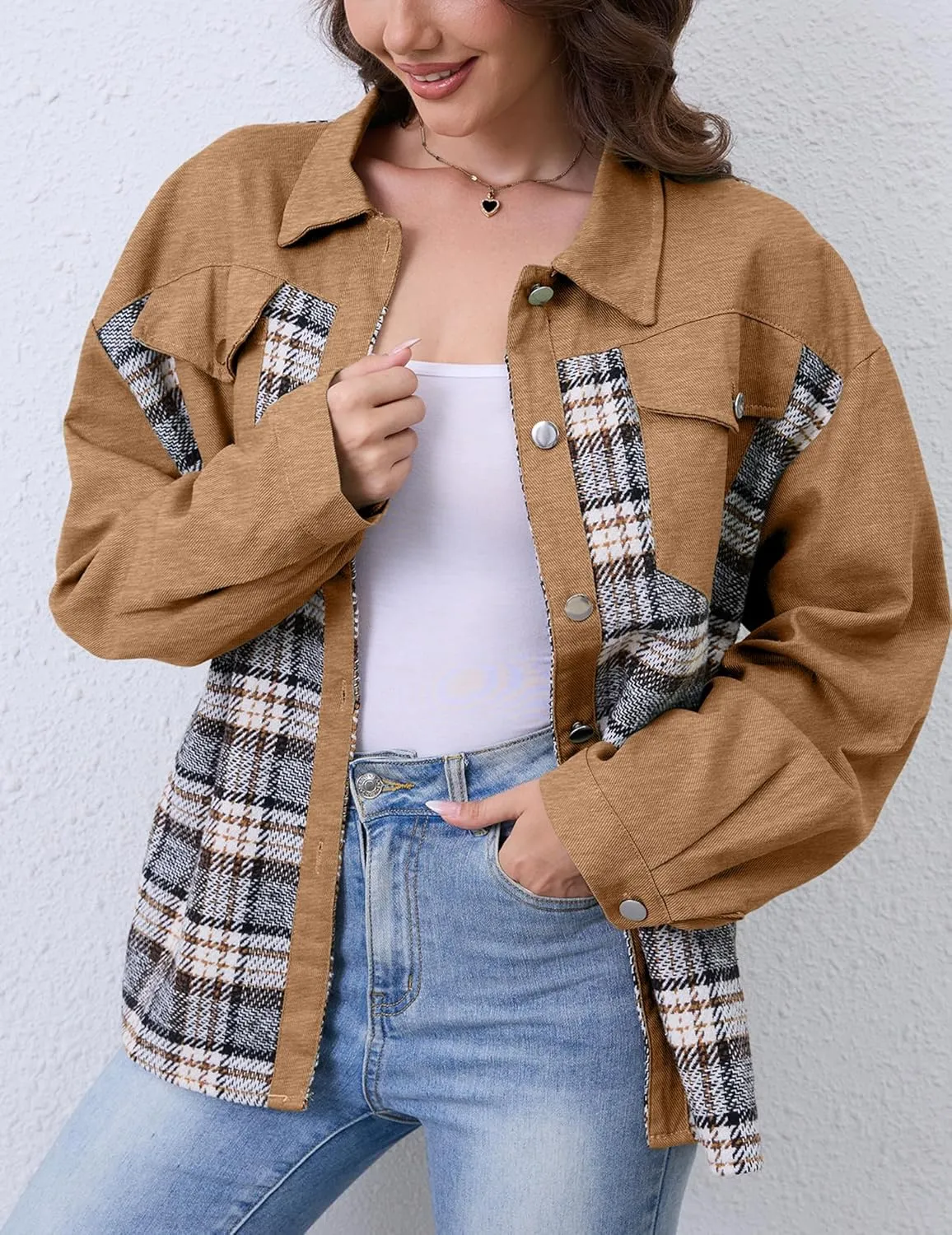 Women Denim Plaid Jacket Jean Shackets Button Down Lightweight Oversized Pocketed Coat Outfits Tops 2024 Fall Winter