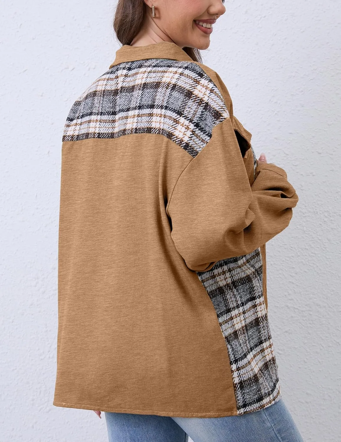 Women Denim Plaid Jacket Jean Shackets Button Down Lightweight Oversized Pocketed Coat Outfits Tops 2024 Fall Winter